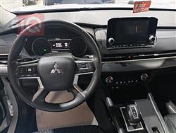 ميتسوبيشي اوتلاندر